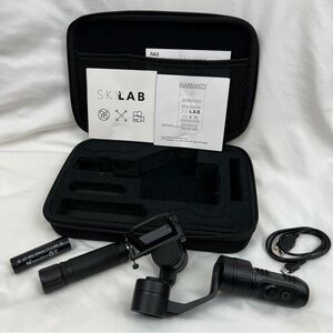 SkyLab - 3-Axis Gimbal Stabilizer - compatible with iPhone and Android phones